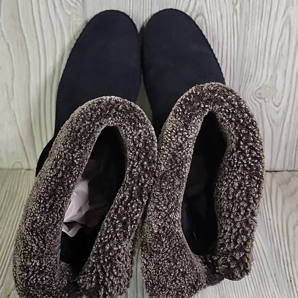 Stuart Weitzman pre owned